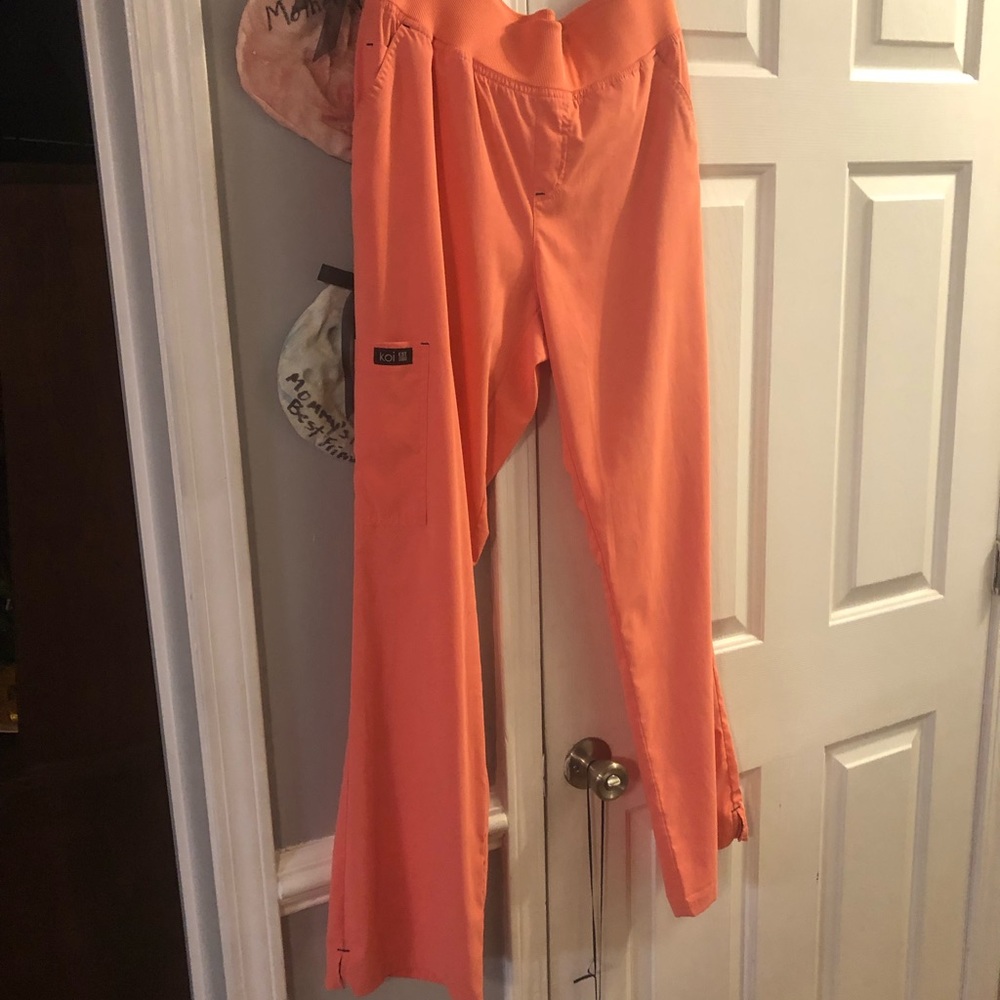Koi scrub pants